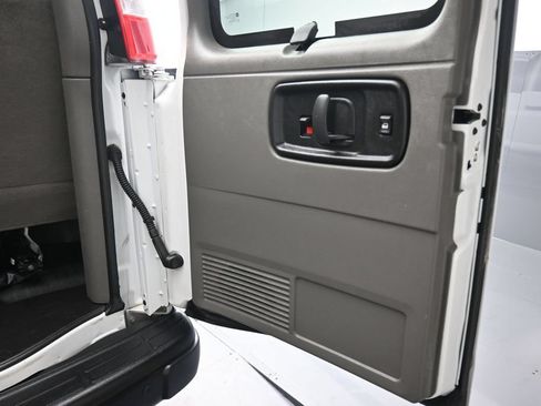 Used 2023 Chevrolet Express 3500 LS RWD image 39