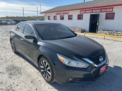 Used 2017 Nissan Altima 2.5 SV