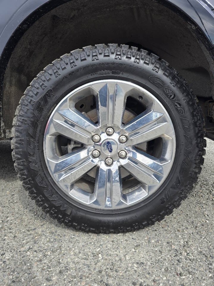 Used 2020 Ford F150 Lariat w/ Equipment Group 502A Luxury AWD/4WD image 8