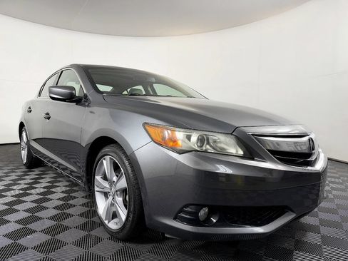 Used 2014 Acura ILX w/ Technology Package FWD image 6