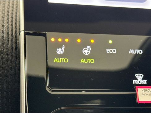 Used 2024 Toyota bZ4X XLE image 8