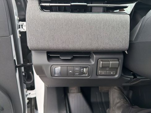 New 2026 GMC Sierra EV Elevation AWD/4WD image 25