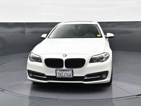 Used 2015 BMW 528i Sedan RWD image 2