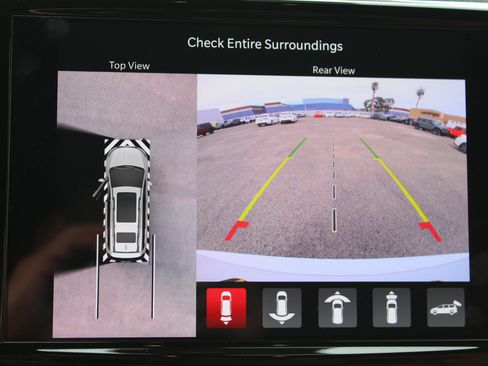 New 2026 Chrysler Pacifica Pinnacle image 34