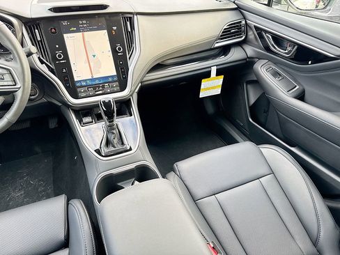New 2025 Subaru Outback Limited image 29