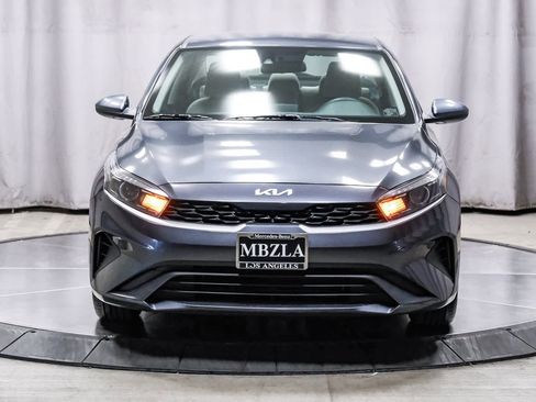 Used 2022 Kia Forte LXS image 6