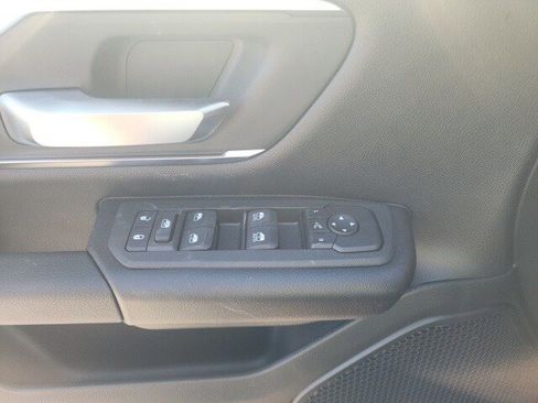 New 2026 RAM 1500 4x4 Crew Cab image 15