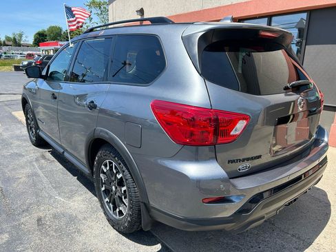 Used 2020 Nissan Pathfinder SL AWD/4WD image 3
