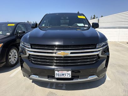 Used 2022 Chevrolet Suburban LT w/ LT Signature Package