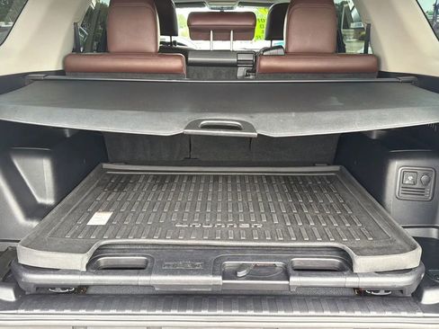 Used 2016 Toyota 4Runner Limited AWD/4WD image 23