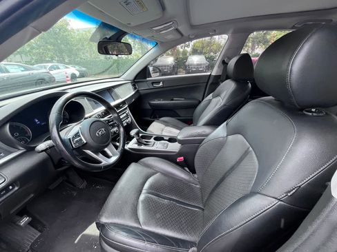 Used 2020 Kia Optima SE image 6