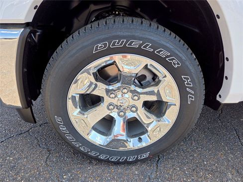New 2026 RAM 1500 Big Horn AWD/4WD image 37