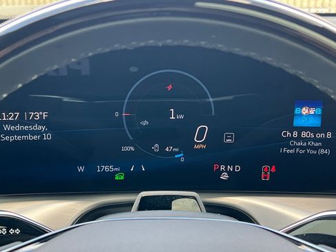 Used 2026 Cadillac Vistiq Luxury image 38