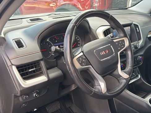 Used 2020 GMC Terrain SLE w/ Driver Convenience Package FWD image 17