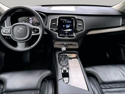 Used 2022 Volvo XC90 T6 Inscription w/ Advanced Package AWD/4WD image 16