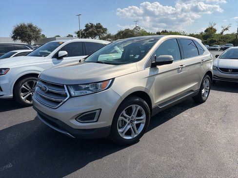 Used 2017 Ford Edge Titanium w/ Equipment Group 301A image 3