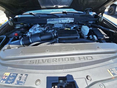 Used 2019 Chevrolet Silverado 2500 LT w/ LT Plus Package AWD/4WD image 16