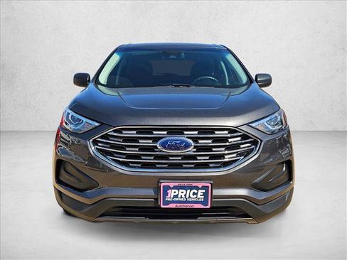 Certified 2019 Ford Edge SE image 2