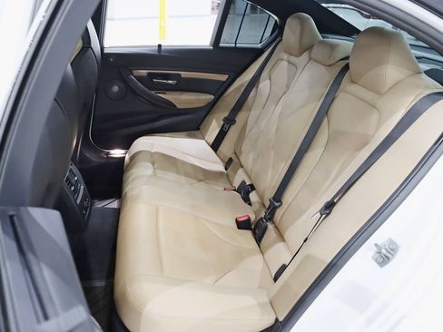 Used 2016 BMW M3 RWD image 31