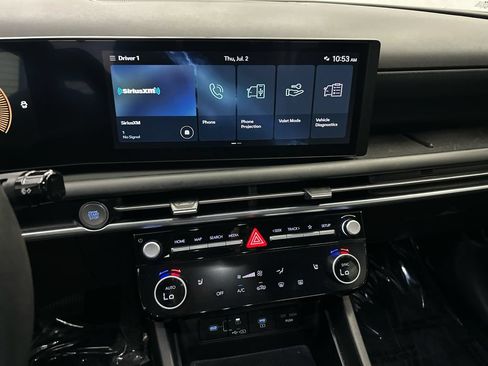 Used 2025 Hyundai Santa Cruz SEL FWD image 27