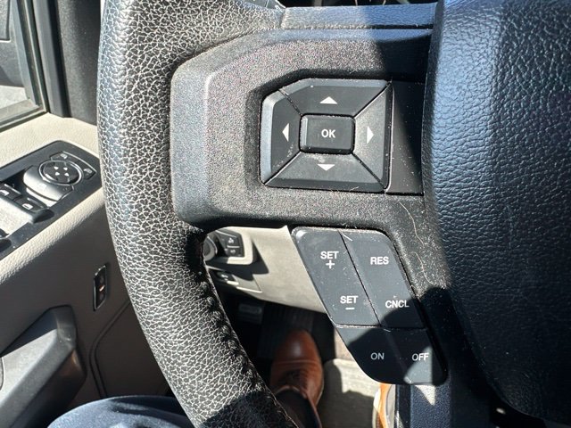 Used 2015 Ford F150 XLT w/ Equipment Group 302A Luxury RWD image 11