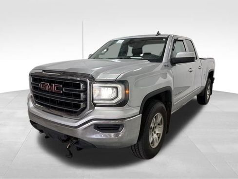 Used 2017 GMC Sierra 1500 SLE w/ Suspension Package, Off-Road AWD/4WD image 2