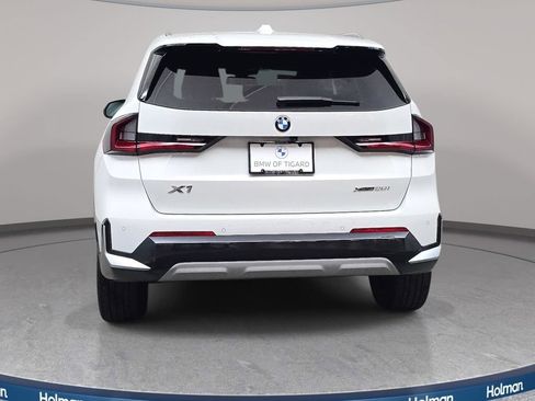 Used 2025 BMW X1 xDrive28i AWD/4WD image 7