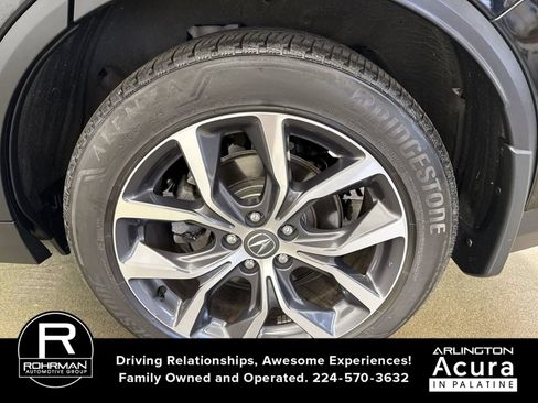Certified 2024 Acura MDX w/ Technology Package AWD/4WD image 5