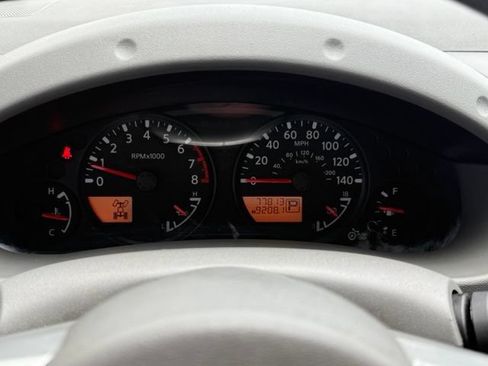 Used 2017 Nissan Frontier SV AWD/4WD image 25