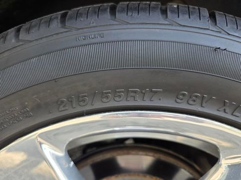 Used 2014 Chevrolet Volt Premium w/ Premium Trim Package image 60