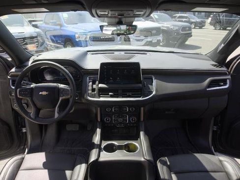 Used 2024 Chevrolet Tahoe High Country AWD/4WD image 19