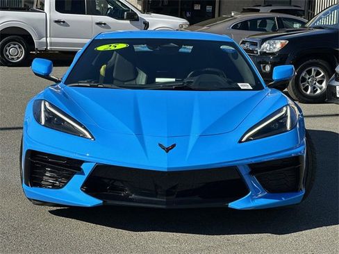 Used 2025 Chevrolet Corvette Stingray Convertible w/ 1LT image 2