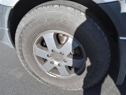 Used 2013 Mercedes-Benz Sprinter 2500 image 20