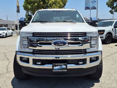 Used 2019 Ford F450 Lariat w/ Lariat Ultimate Package AWD/4WD image 2