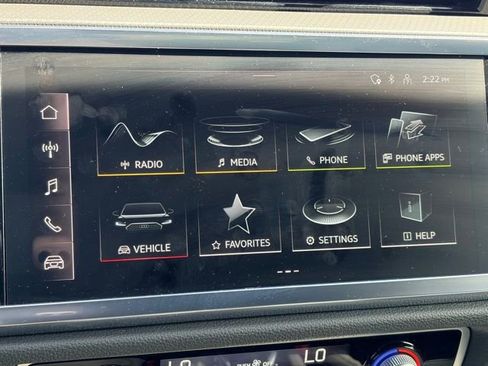 Used 2025 Audi Q3 2.0T Premium w/ Convenience Package image 9