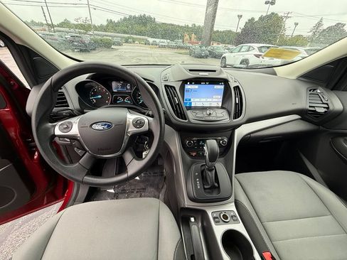 Used 2016 Ford Escape SE w/ Equipment Group 201A AWD/4WD image 13