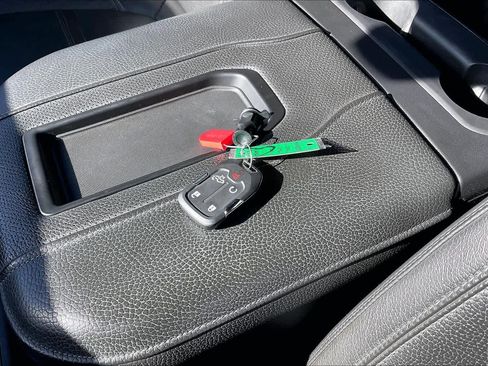 Used 2021 GMC Sierra 1500 Denali w/ Driver Alert Package II image 14