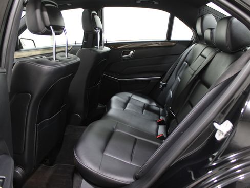 Used 2015 Mercedes-Benz E 350 4MATIC Sedan image 22