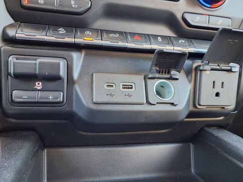 Certified 2021 Chevrolet Silverado 1500 LT Trail Boss w/ Convenience Package II image 7