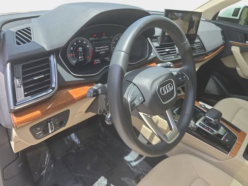 Used 2022 Audi Q5 2.0T Premium Plus AWD/4WD image 25