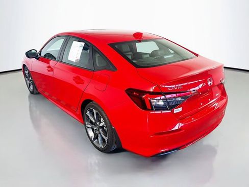 Used 2025 Honda Civic Sport image 6