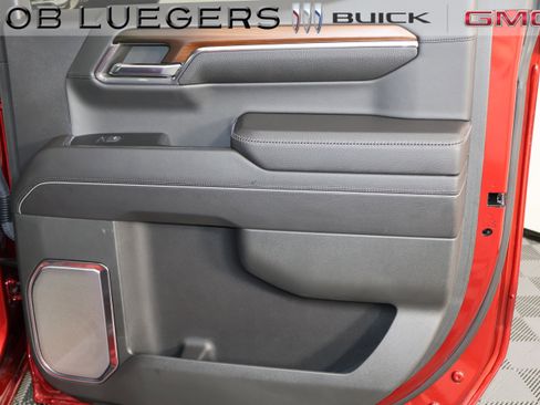 Certified 2024 GMC Sierra 1500 Denali w/ Denali Reserve Package image 17