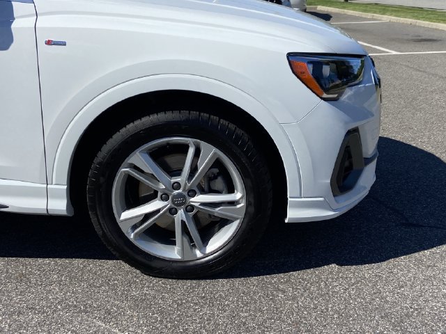 Used 2020 Audi Q3 2.0T Premium AWD/4WD image 10