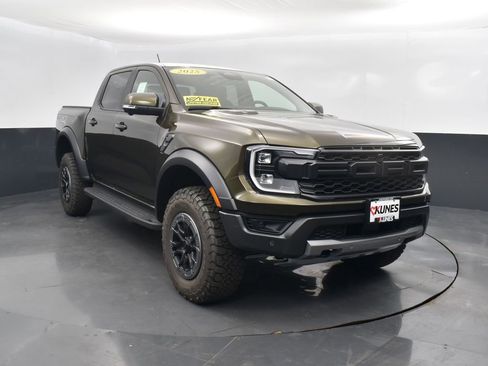 Used 2025 Ford Ranger Raptor image 5