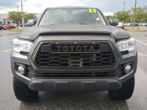 Used 2023 Toyota Tacoma SR5 AWD/4WD image 9