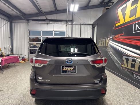 Used 2015 Toyota Highlander Limited image 21