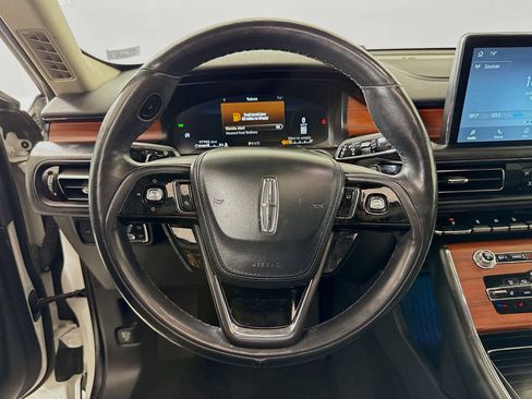 Used 2021 Lincoln Aviator Reserve w/ Equipment Group 202A image 12