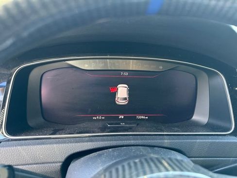 Used 2019 Volkswagen Golf R 4-Door AWD/4WD image 7