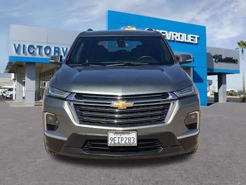 Certified 2023 Chevrolet Traverse LT FWD image 9