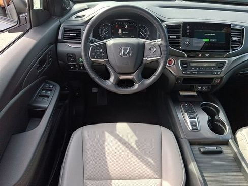 Used 2023 Honda Passport EX-L image 14